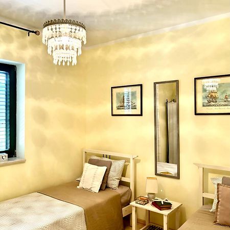 Apartment Tri Kiparisa Tivat Kültér fotó